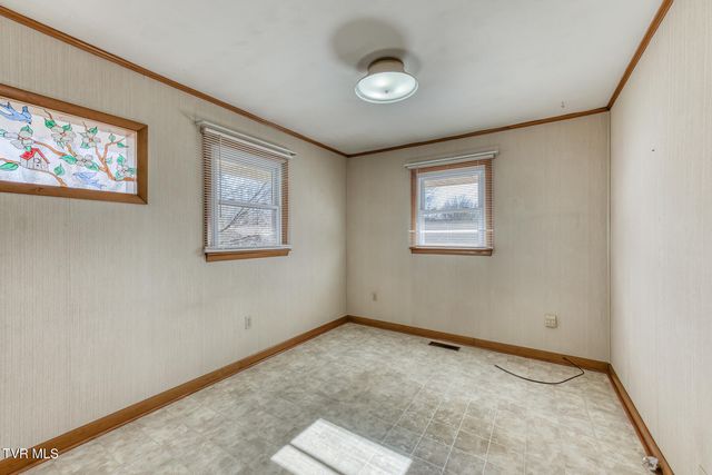 517 Colonial Heights Road, Kingsport, TN 37663