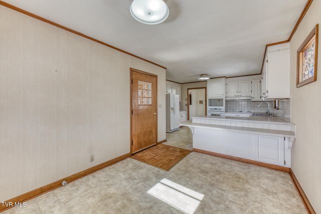 517 Colonial Heights Road, Kingsport, TN 37663