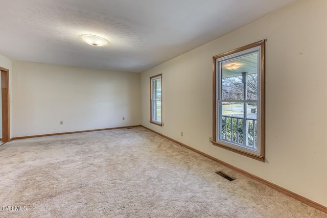 517 Colonial Heights Road, Kingsport, TN 37663