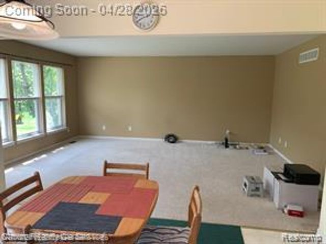 47205 Fairlawn Court, Canton Charter Township, MI 48188