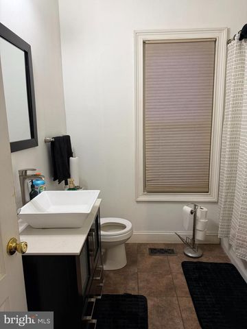 561 BILLINGS AVE, Paulsboro, NJ 08066