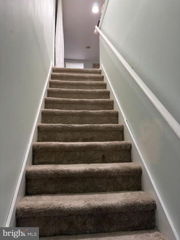 561 BILLINGS AVE, Paulsboro, NJ 08066