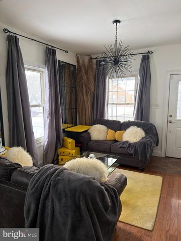 561 BILLINGS AVE, Paulsboro, NJ 08066