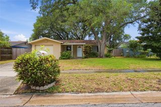 14676 56TH WAY N, Clearwater, FL 33760