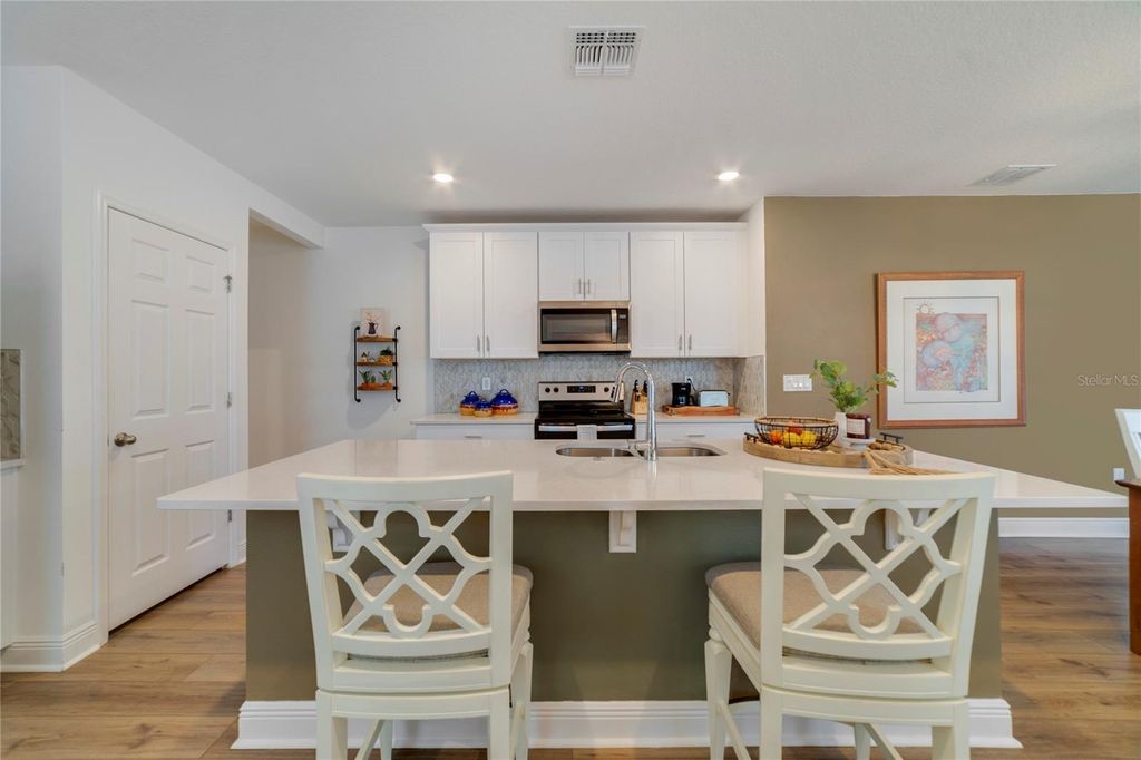 Image 10 of property listing at 116 LINKS TERRACE BOULEVARD, Daytona Beach, FL 32124