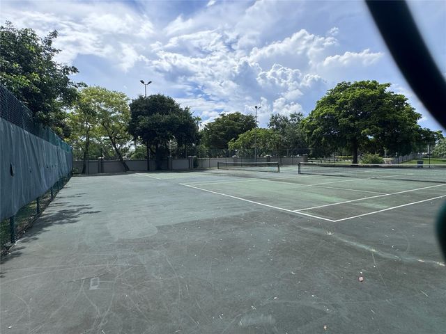 9968 Nob Hill Ln 9968, Sunrise, FL 33351