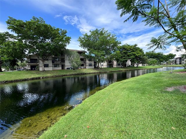 9968 Nob Hill Ln 9968, Sunrise, FL 33351