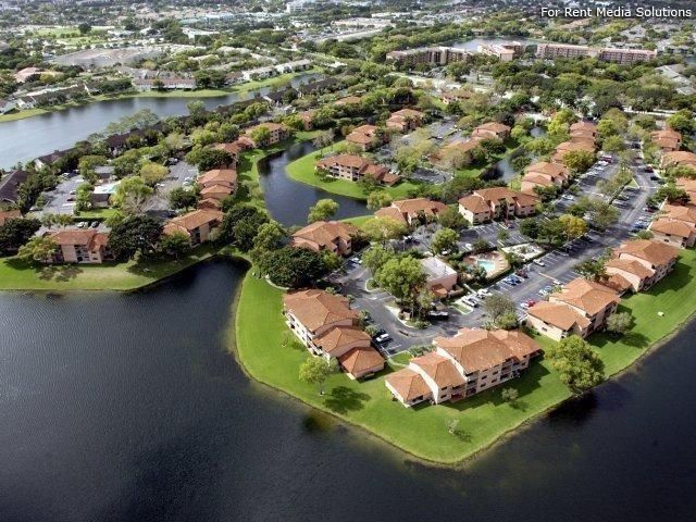 9968 Nob Hill Ln 9968, Sunrise, FL 33351