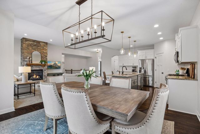 19648 Yellowpine Street NW, Oak Grove, MN 55011