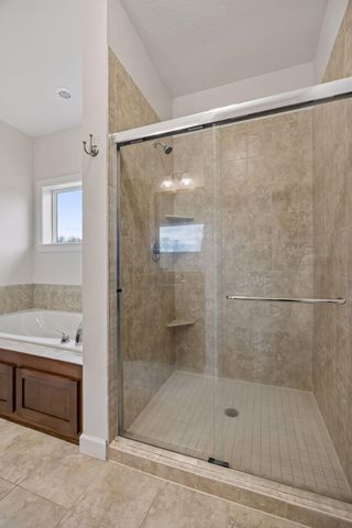 19648 Yellowpine Street NW, Oak Grove, MN 55011