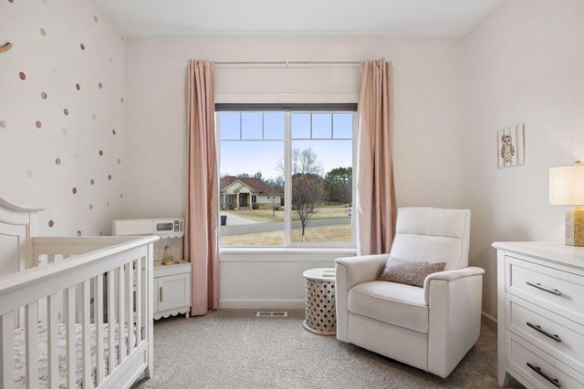 19648 Yellowpine Street NW, Oak Grove, MN 55011