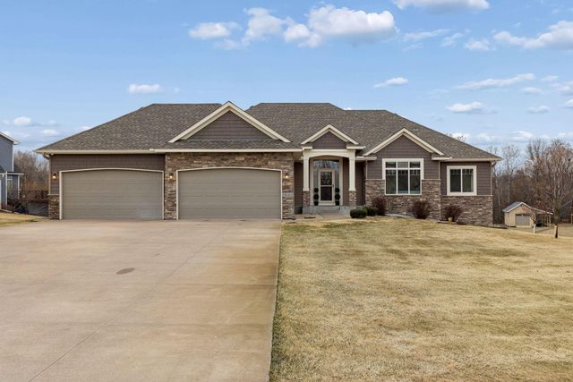 19648 Yellowpine Street NW, Oak Grove, MN 55011