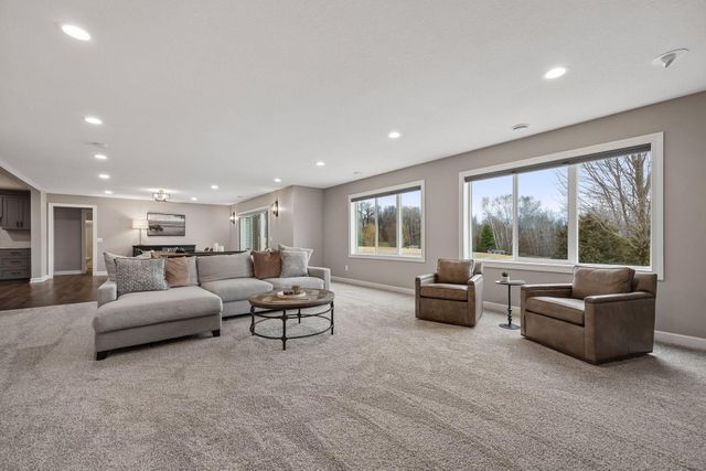 19648 Yellowpine Street NW, Oak Grove, MN 55011