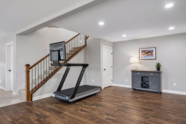 19648 Yellowpine Street NW, Oak Grove, MN 55011