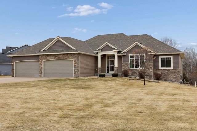 19648 Yellowpine Street NW, Oak Grove, MN 55011