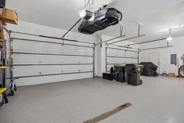 19648 Yellowpine Street NW, Oak Grove, MN 55011