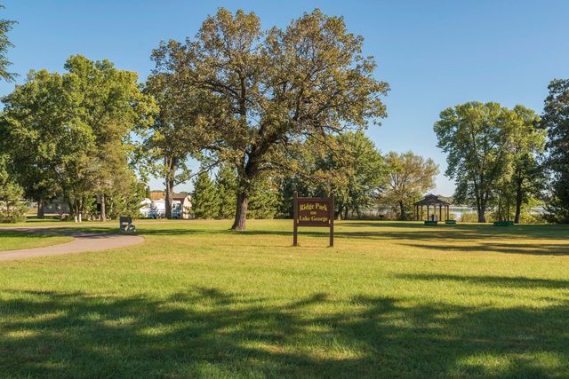 19648 Yellowpine Street NW, Oak Grove, MN 55011