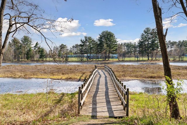 19648 Yellowpine Street NW, Oak Grove, MN 55011