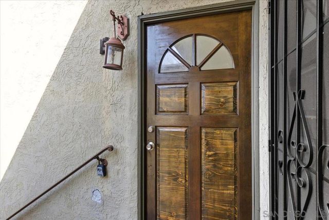 3846 38th St 5, San Diego, CA 92105