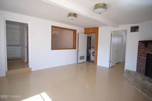 4917 E Timrod Street, Tucson, AZ 85711