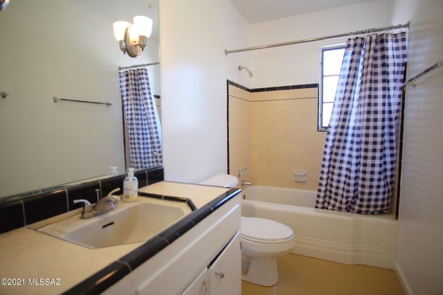 4917 E Timrod Street, Tucson, AZ 85711