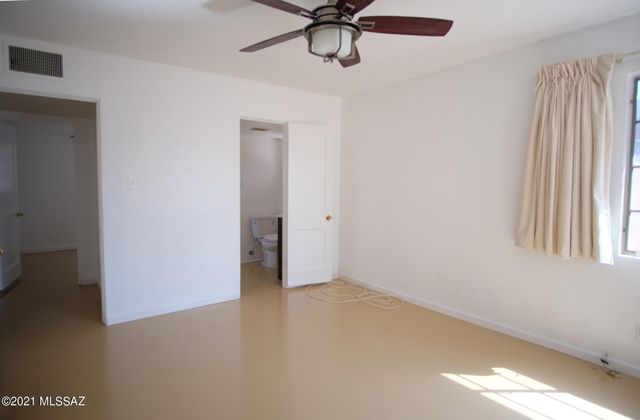 4917 E Timrod Street, Tucson, AZ 85711