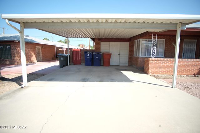 4917 E Timrod Street, Tucson, AZ 85711