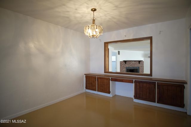 4917 E Timrod Street, Tucson, AZ 85711