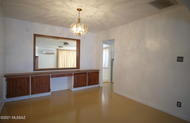 4917 E Timrod Street, Tucson, AZ 85711