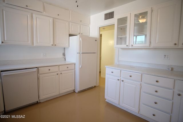 4917 E Timrod Street, Tucson, AZ 85711