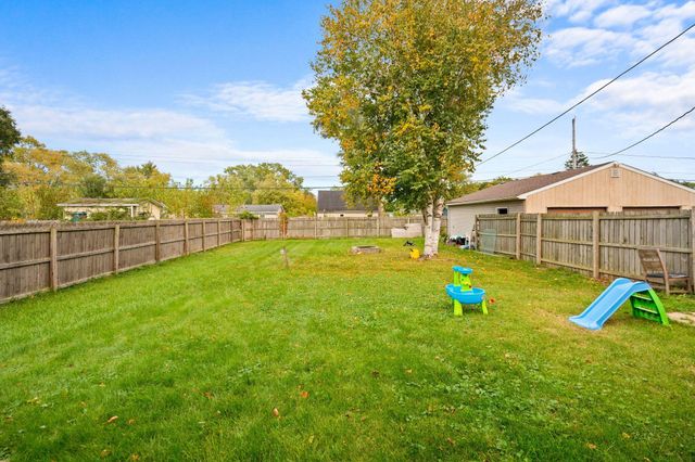 755-1 Baltimore Road, Valparaiso, IN 46385