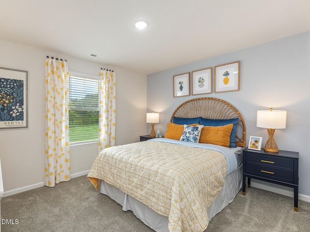 109 Thistle Patch Place, Angier, NC 27501