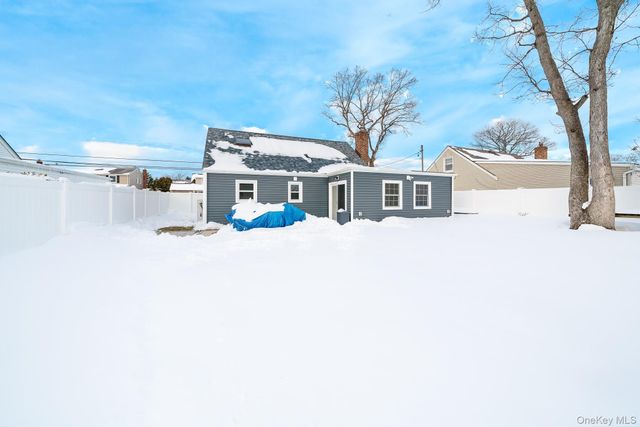 126 Boston Avenue, Massapequa, NY 11758