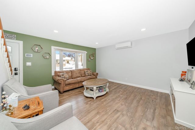 126 Boston Avenue, Massapequa, NY 11758