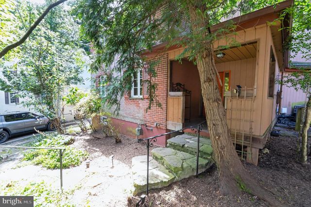 210 N EVERGREEN ST, Arlington, VA 22203