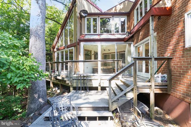 210 N EVERGREEN ST, Arlington, VA 22203