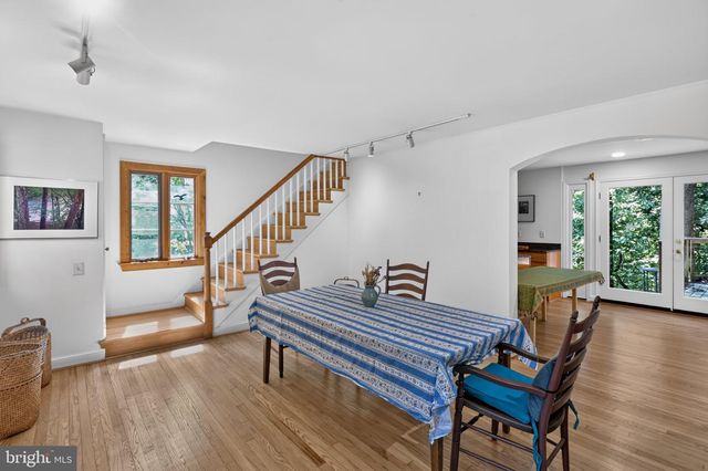210 N EVERGREEN ST, Arlington, VA 22203