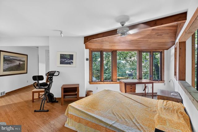 210 N EVERGREEN ST, Arlington, VA 22203