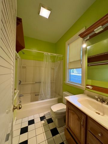 590 Cambridge St. 1, Boston, MA 02134