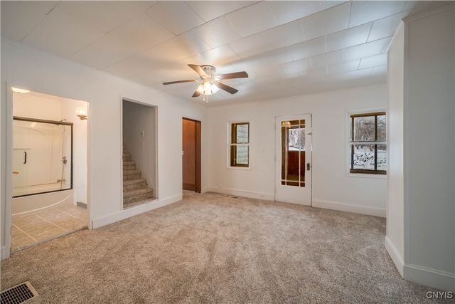 8376 US-20, Pompey, NY 13104