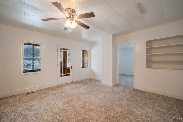 8376 US-20, Pompey, NY 13104