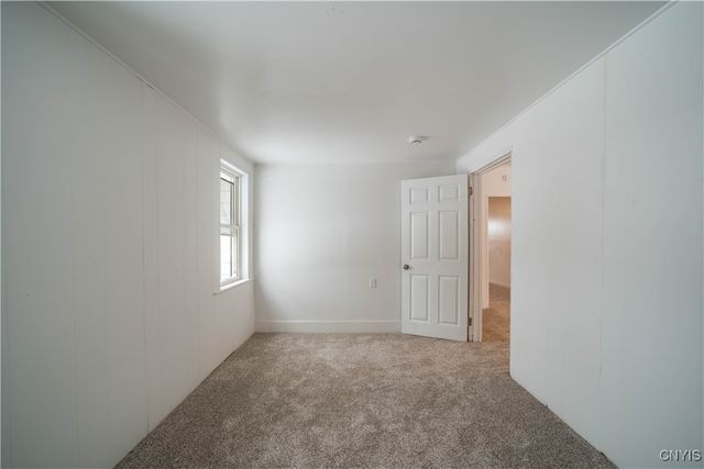 8376 US-20, Pompey, NY 13104