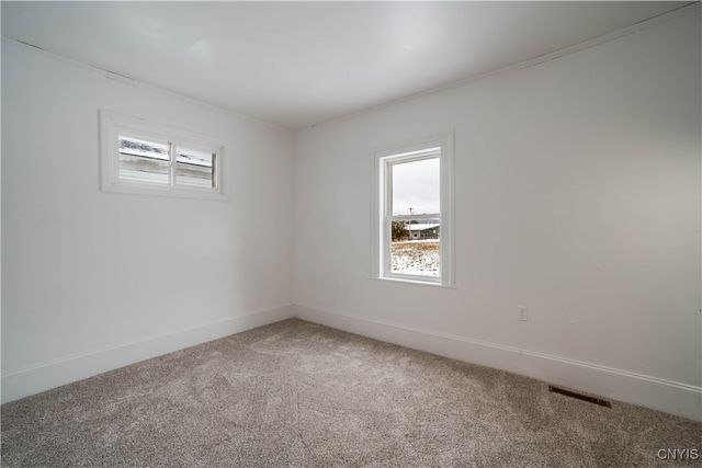 8376 US-20, Pompey, NY 13104