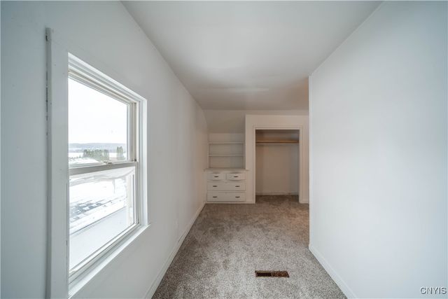 8376 US-20, Pompey, NY 13104