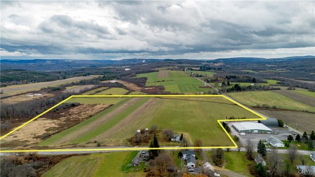 8376 US-20, Pompey, NY 13104