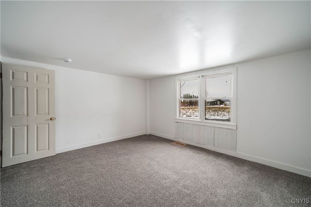 8376 US-20, Pompey, NY 13104