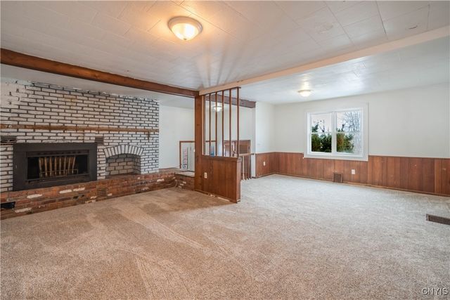 8376 US-20, Pompey, NY 13104