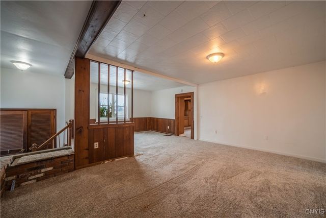 8376 US-20, Pompey, NY 13104