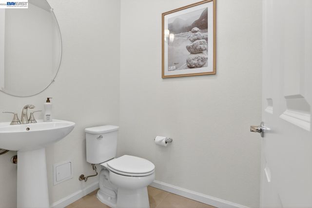 29823 Mission Blvd, Hayward, CA 94544