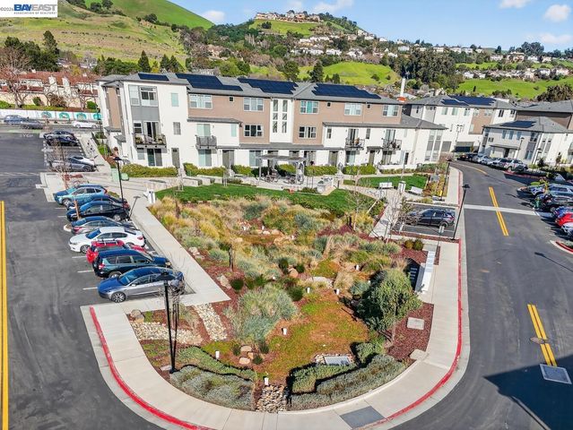 29823 Mission Blvd, Hayward, CA 94544